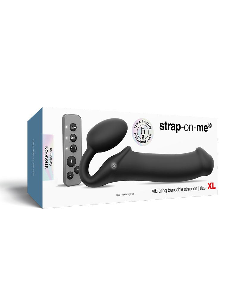 Strap-On-Me - Buigbare Strap-On Vibrator met Afstandsbediening Maat XL - Zwart
