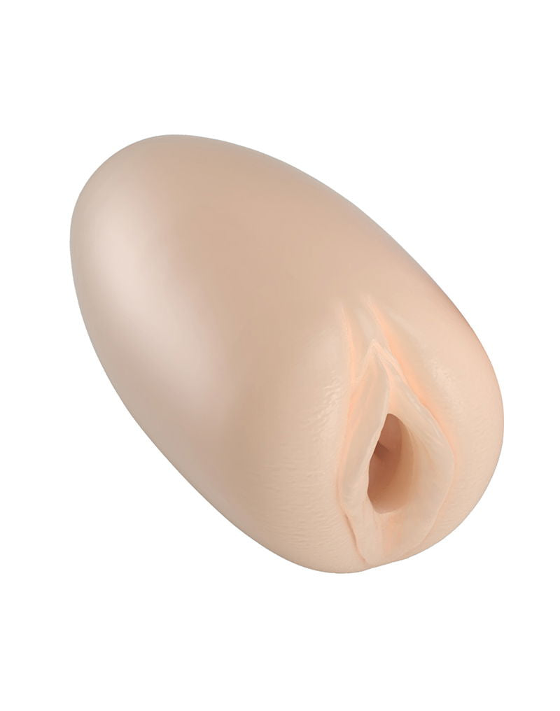 Pretty Love - Catherine Caspar - Masturbator - Nude