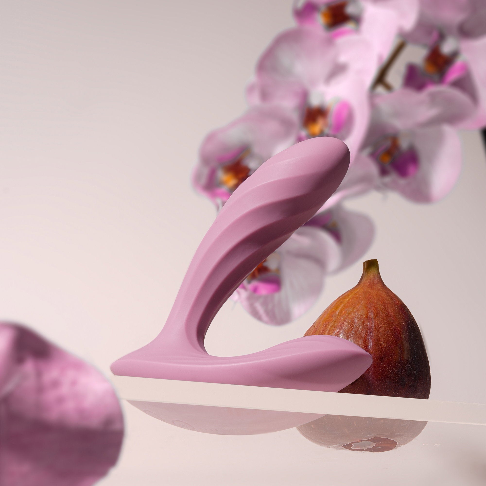 SVAKOM - Erica Plus - Draagbare stootvibrator (met app-bediening) – Roze