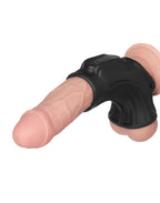 LoveToy - Ridge Knights Ring - Vibrerende Penis en Scrotum Sleeve (Ø 2,8 cm) - Zwart