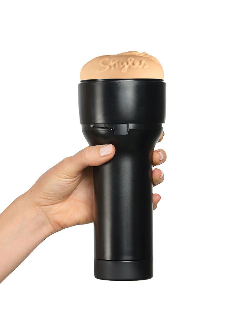 Kiiroo - Feel - Skyler Lo