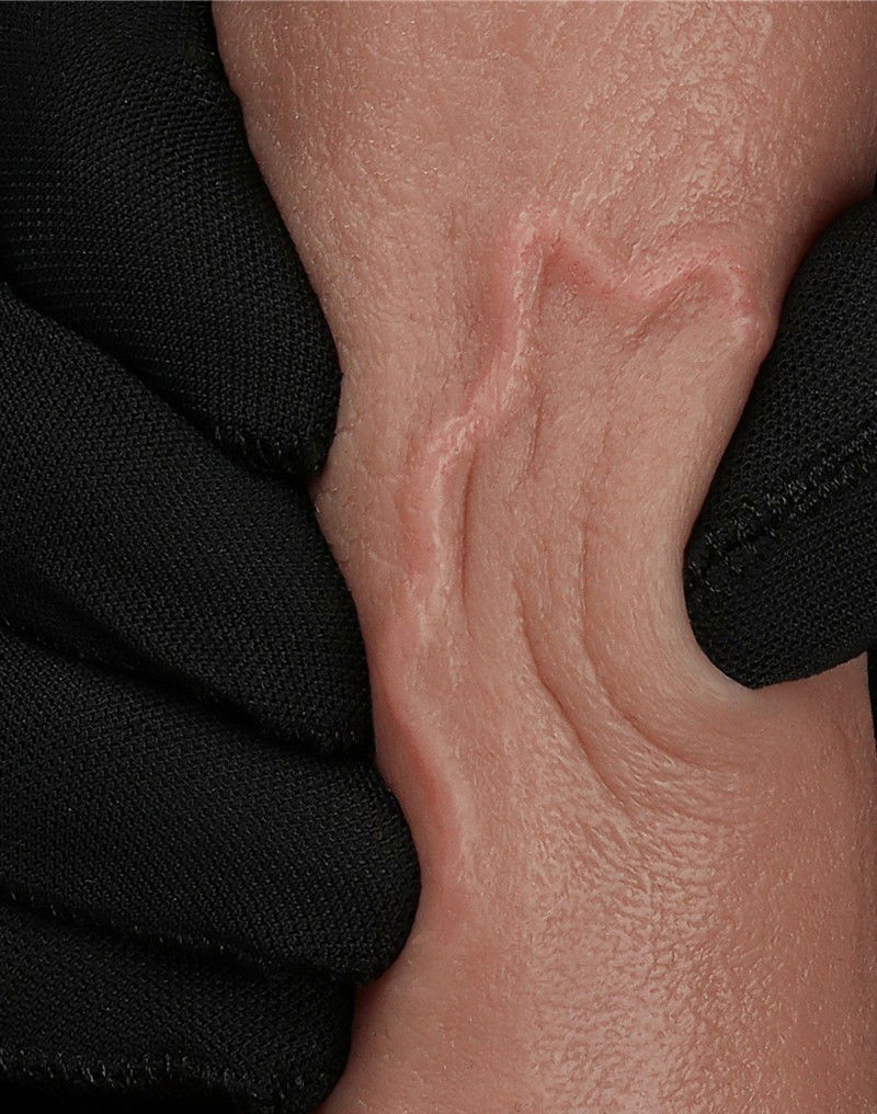 LoveToy - Dubbellaagse siliconen dildo 20,5 cm (Ø 4 cm) - Bruin