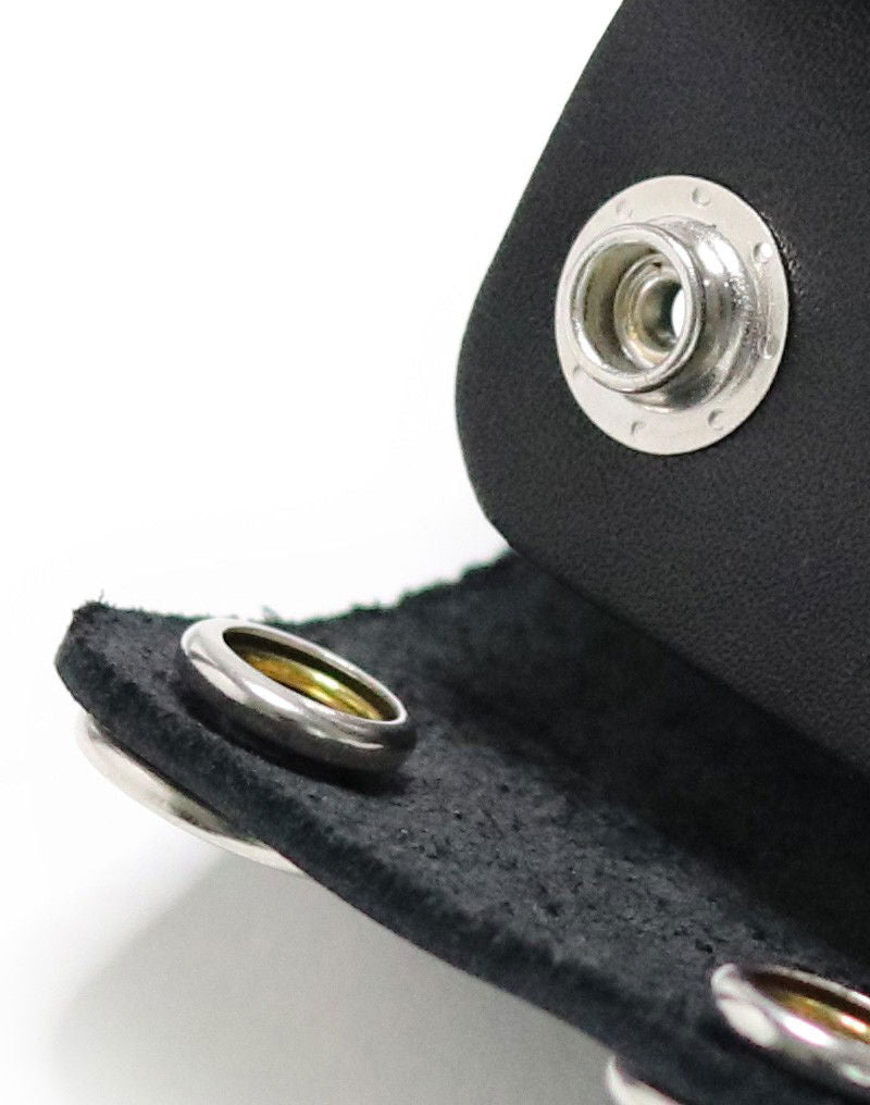 Rimba Bondage Play - Boeienhouder met drukknopen