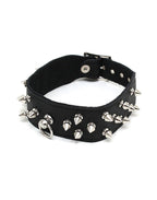 Rimba - Halsband  4 cm. breed, versierd met spikes