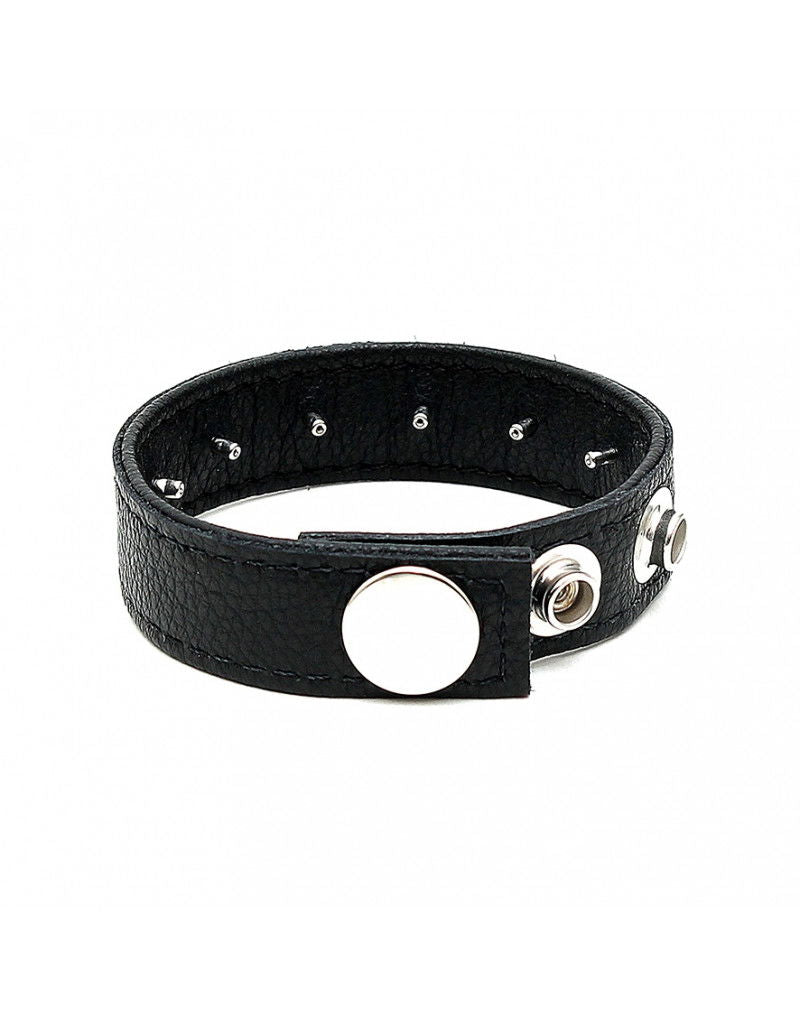 Rimba - Penis band met studs naar binnen