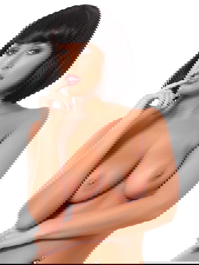 Amorable by Rimba - Pruik met zwart haar