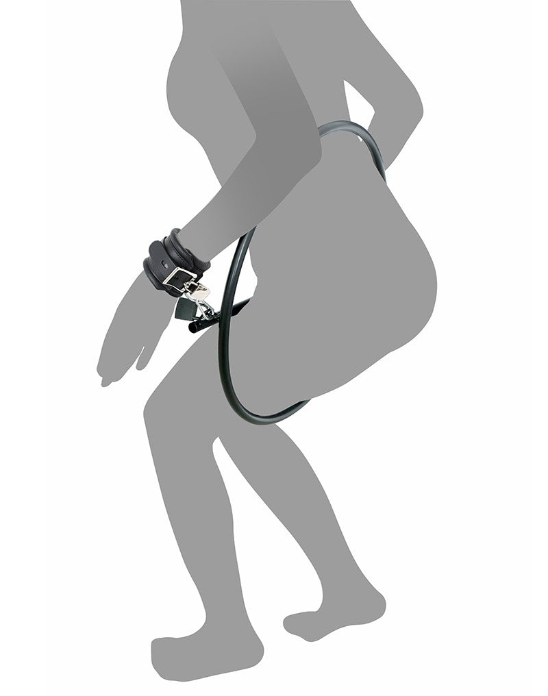 Rimba Restraint Ring met leren boeien en hangslot